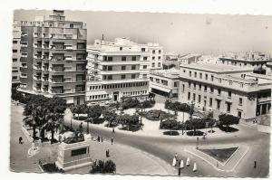 Mostaganem (Algérie)  square du Docteur Quérat Prisunic en arrière plan en 1950 (animée).