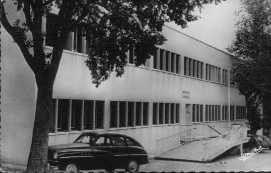 ALGERIE.  MEDEA.  HOTEL DES FINANCES.