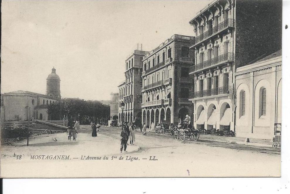 ALGERIE - MOSTAGANEM - L´Avenue du 1re de Ligne