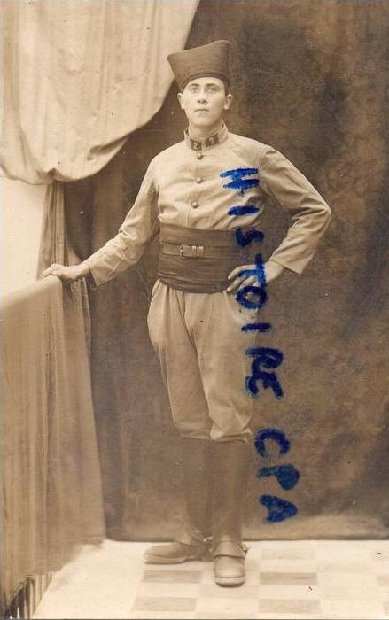 ALGERIE - MOSTAGANEM - MILITARIA - GUERRE 1914-1918- 2E REGIMENT- CARTE PHOTO IMBERT PLACE D' ARMES