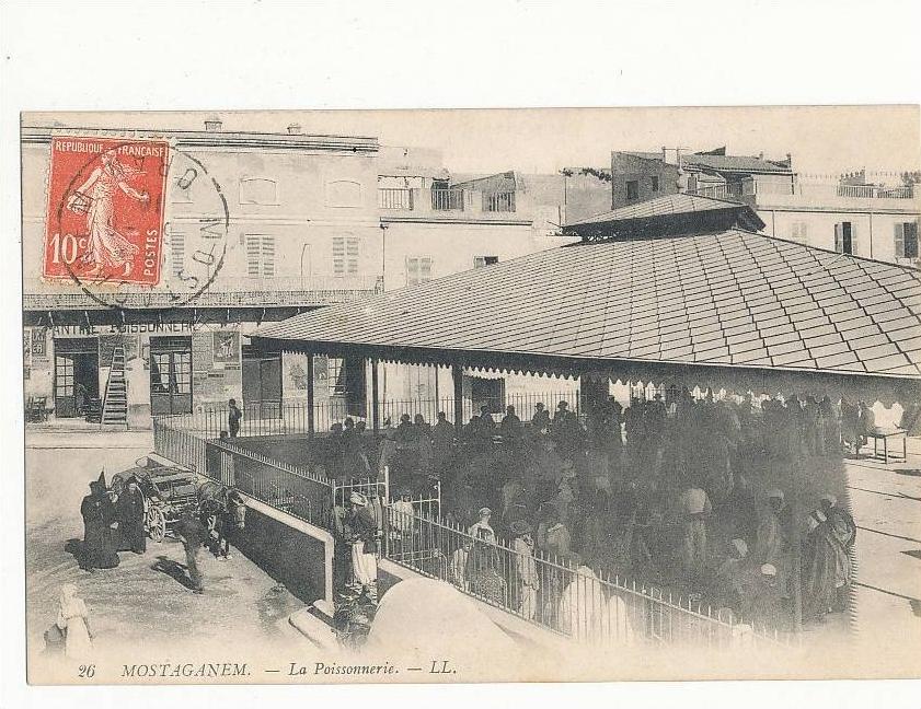 MOSTAGANEM LA POISSONNERIE CPA BON ETAT