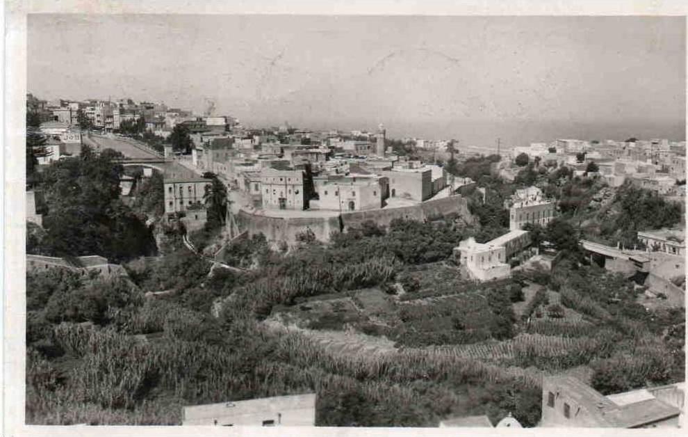 Mostaganem. Vue générale.