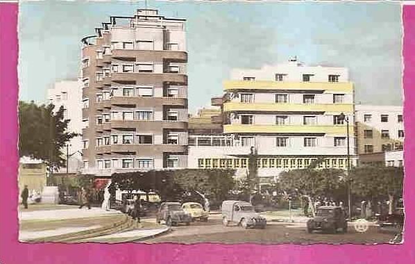 MOSTAGANEM   -    * LE SQUARE DU DOCTEUR QUEYRAT et  LE CARREFOUR *   -   Ediciones  A. SIRECKY d´ Oran  N° 2