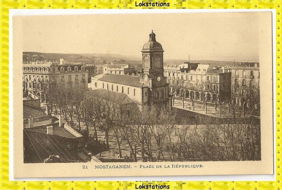 MOSTAGANEM - Place de la République