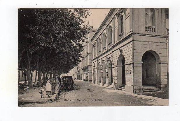 jui12  55628   mostaganem  le théatre