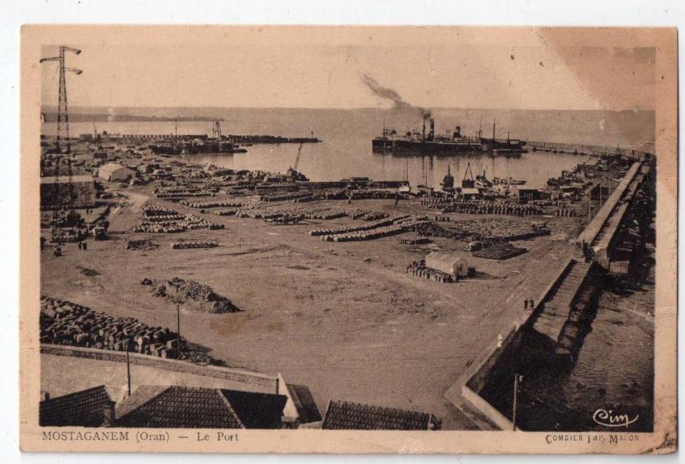 Mostaganem (Oran), le port, C.I.M., plis et taches, Algérie