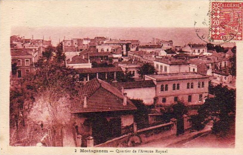 ALGERIE  MOSTAGANEM  Quartier de l'Avenue Royal  ...... ( Ref FA341 )