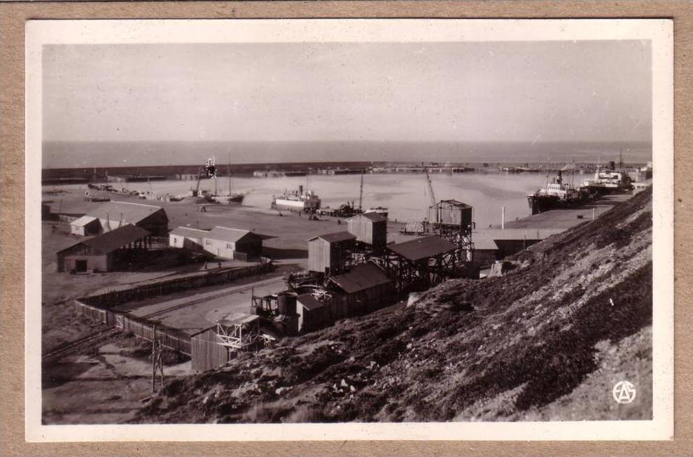 ALGERIE - MOSTAGANEM - CPSM - 22 - Le Port - éditeur EAS
