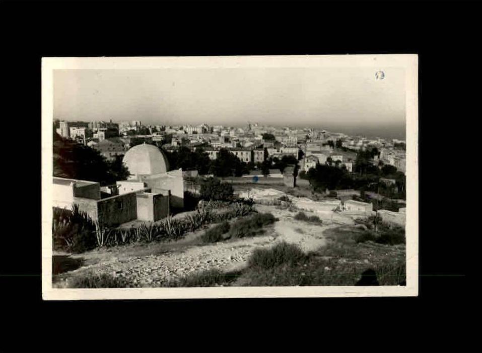ALGERIE - MOSTAGANEM - Le Marabout de Sidi Abdelkader et vue générale - 14