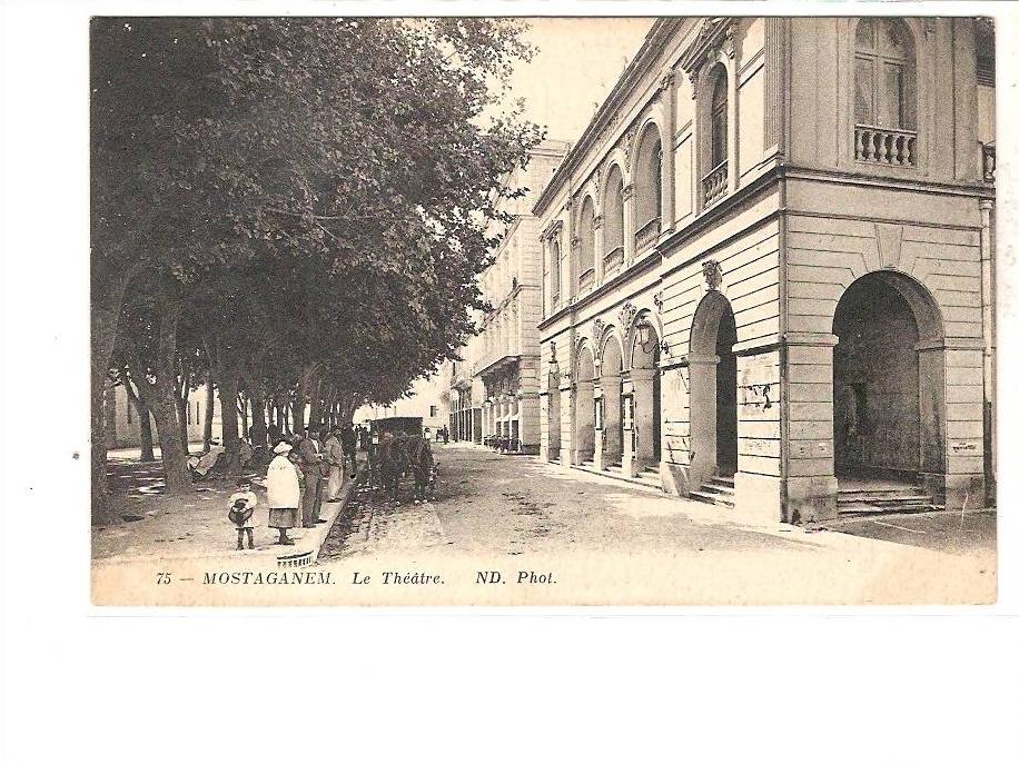 MOSTAGANEM - LE THEATRE