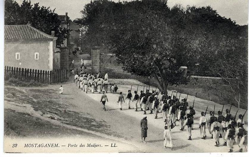 ALGERIE  MOSTAGANEM   PORTE DES MEDJERS