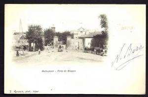 CPA  PRECURSEUR- ALGÉRIE- MOSTAGANEM- LA PORTE DE MASCARA  AVEC TRES BELLE ANIMATION-