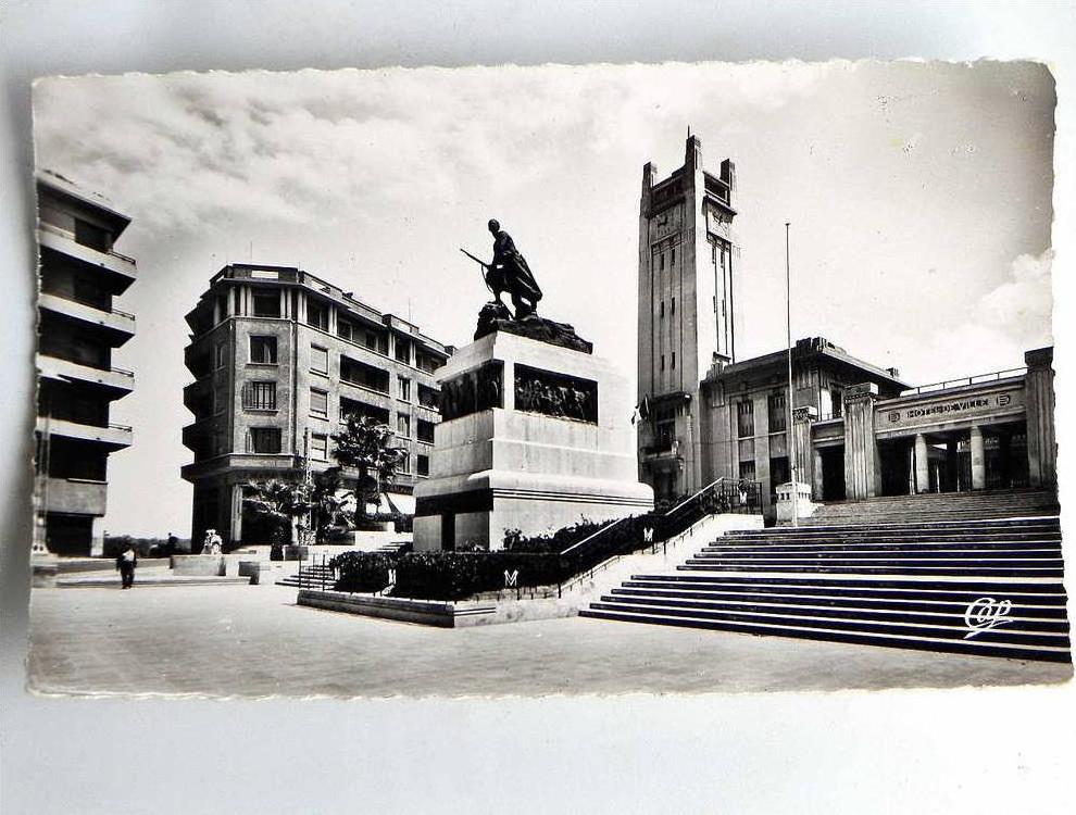 Carte postale Ancienne  MOSTAGANEM  L'Hotel de Ville