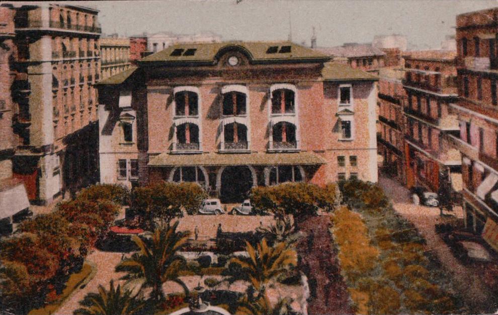 cpa Oran l'hôtel des postes et place de la Bastille 407