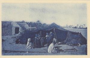 cpa-alg-ouargla- fabrication des bandes de tentes-animée