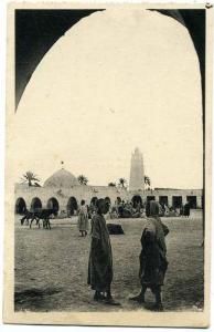 Ouargla  - place du marché  (  verticale )
