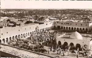 OUARGLA -place du souk .