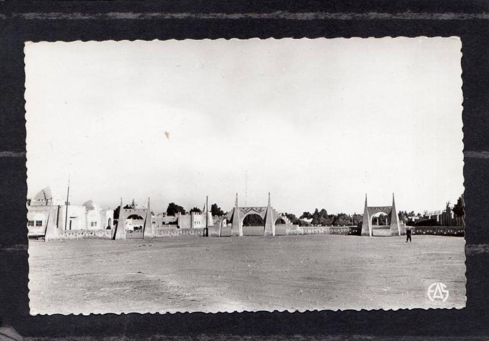 37012   Algeria,  Ouargla  -  les  Portes  Carbillet,  NV