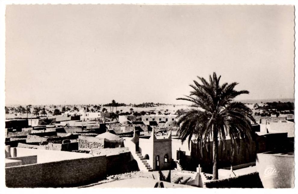 OUARGLA vue générale de la ville écrite très  bon état