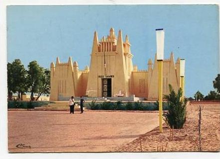 ALGERIA - AK140511 Ouargala - Oasis - Musée Saharien