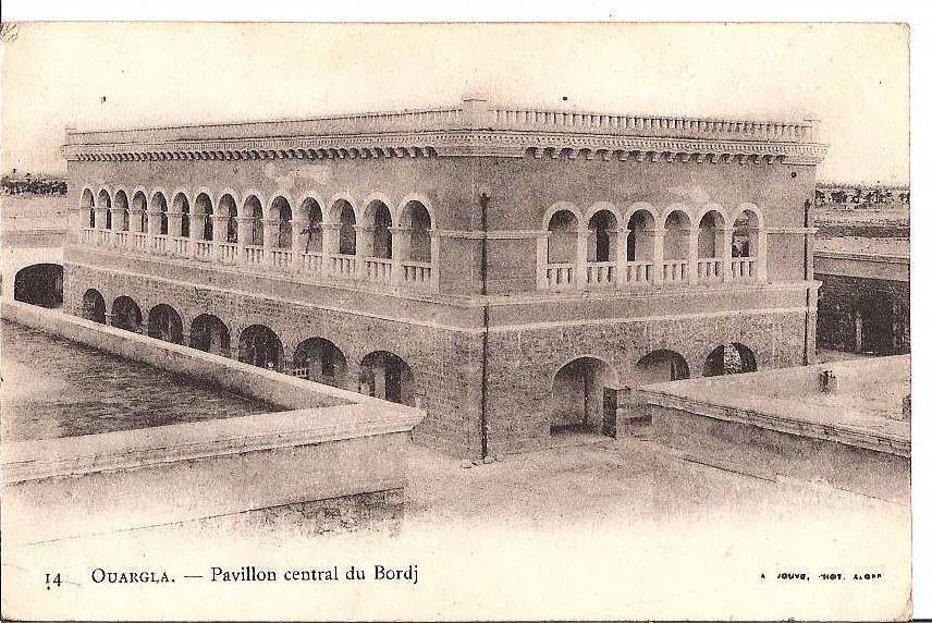 OUARGLA. - Pavillon central du Bordj.