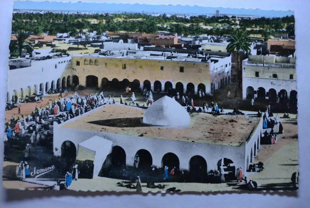 ouargla - (territoire de touggourt) la grande place et les souks