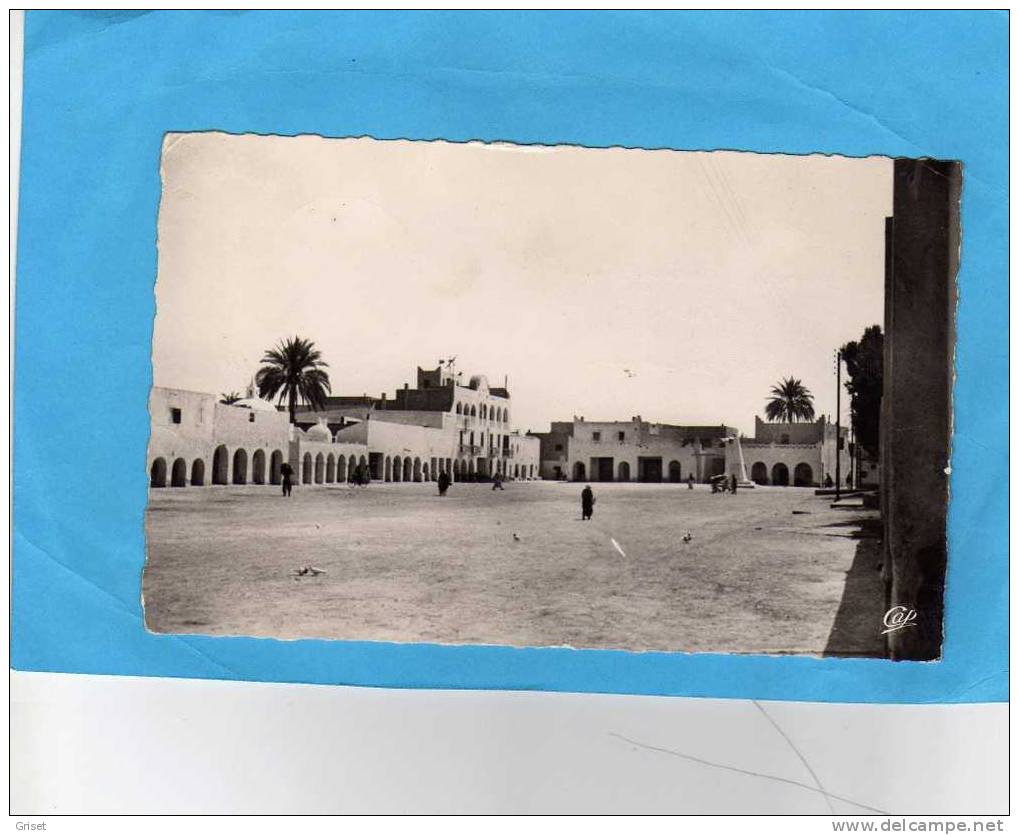 OUARGLA-Place de la fantasia--a voyagé en 1957-