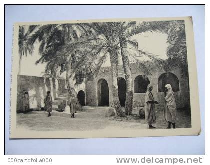 Ouargla  Cour intérieure  mosquée