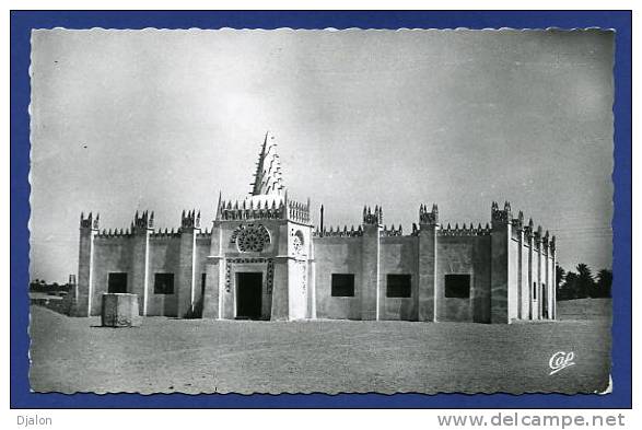 OUARGLA. Ecole de Filles. (CPSM)