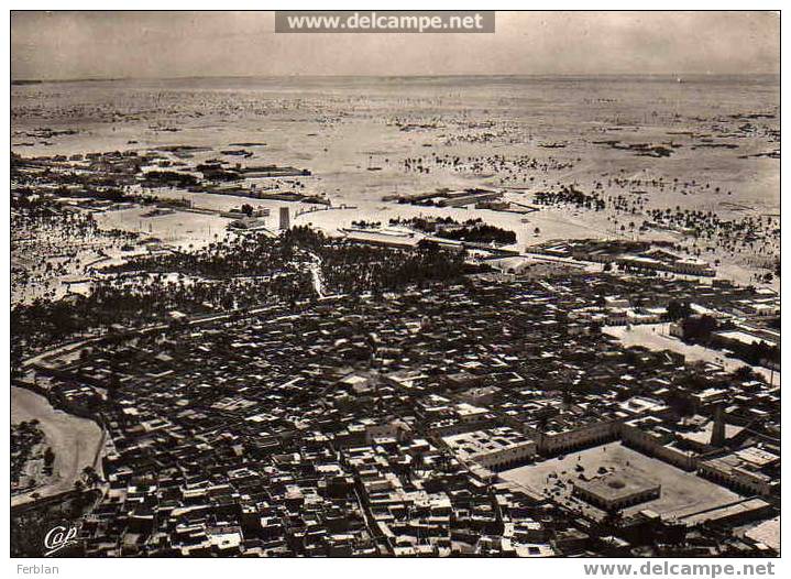 AFRIQUE. ALGERIE. AUTRES VILLES. OUARGLA. Vue Générale Aérienne. Carte Dentelée.