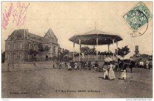 CARTE POSTALE ANCIENNE.  ALGERIE.  SAIDA.  KIOSQUE A MUSIQUE.  1906.