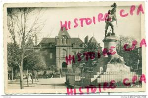 AFRIQUE - ALGERIE- SAIDA- ORAN - LE MONUMENT DE LA LEGION ET LA MAIRIE