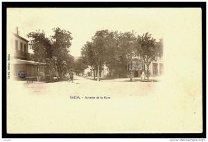 CPA  PRÉCURSEUR- ALGÉRIE- SAÏDA- AVENUE DE LA GARE EN 1900- ANIMATION-