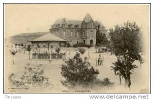 Sud Oranais - SAIDA - Hôtel de Ville et la Place