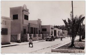 Saïda  / La poste / Animation / 4cv Renault / 1960