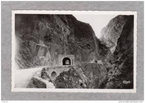 32583   Algeria,  Environs  de  Setif (Constantine),  Gorges  de  Kerrata,  NV