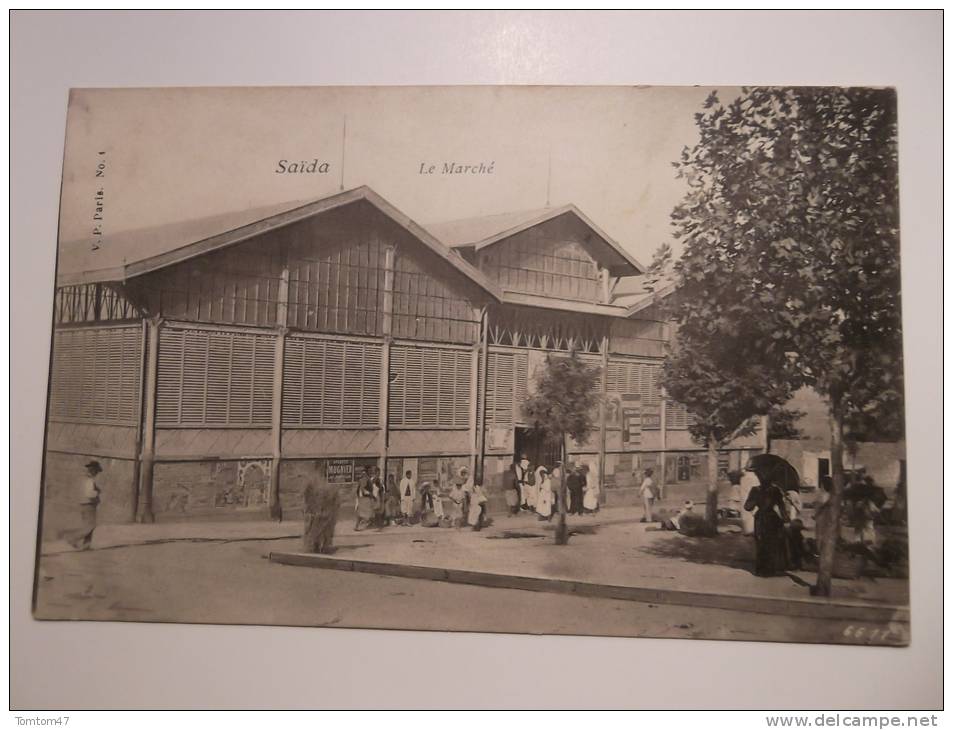 Algerie Saida le marché animé ---