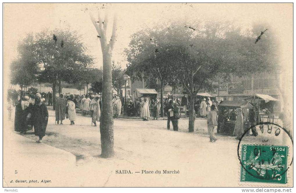 ALGÉRIE - SAÏDA - Place du Marché