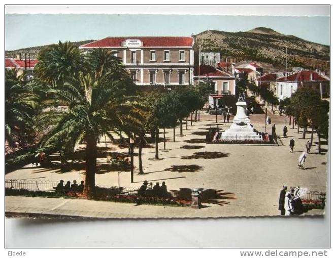 Saida 1502 La Place R. Poincaré