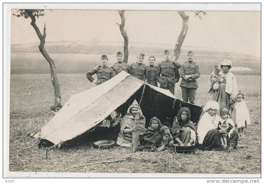 SETIF_ Militaire groupe sous une tente_carte photo_Photographe A. Mamain