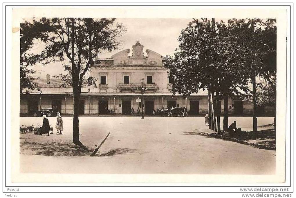 SETIF   LA GARE    CPA CIRCULEE