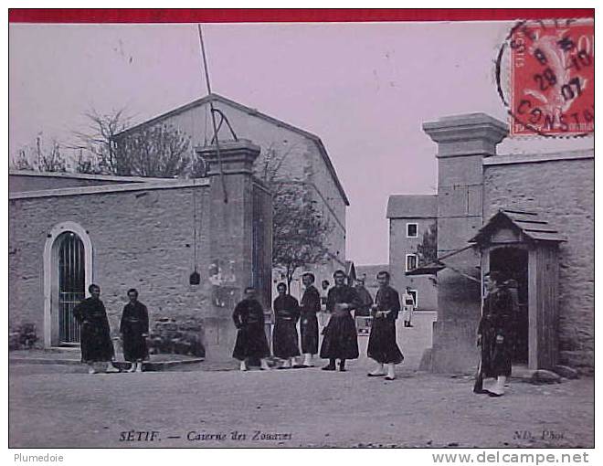 Cpa ALGERIE , SETIF , animée CASERNE DES ZOUAVES , 1907   voir détails , Achat Direct