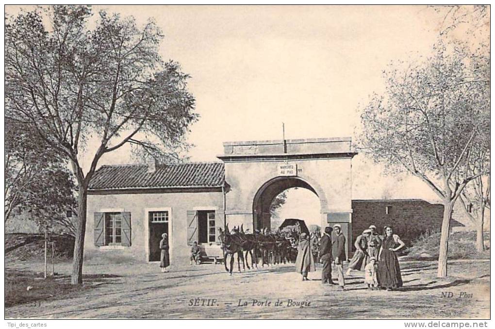 Sétif - La Porte de Bougie (attelage d'ânes)