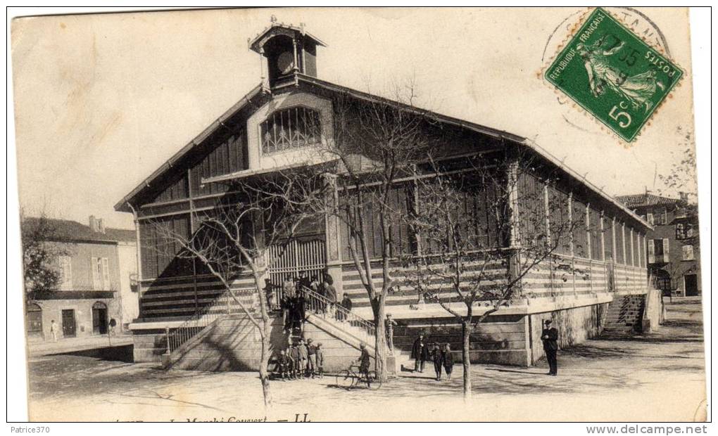 ALGERIE SETIF - Le marché couvert Bien animé à tous les étages