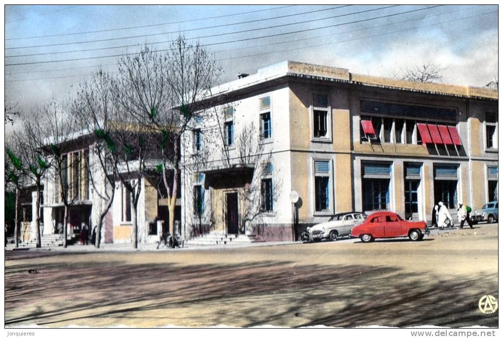 SETIF L´Hôtel de Ville et la Salle des Fêtes.