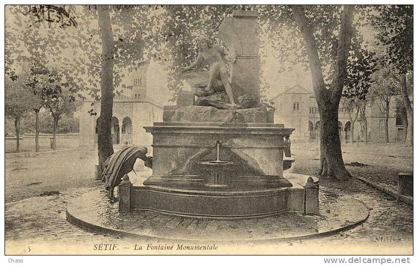 cpa-Algérie-Sétif-la fontaine monumentale(animée)