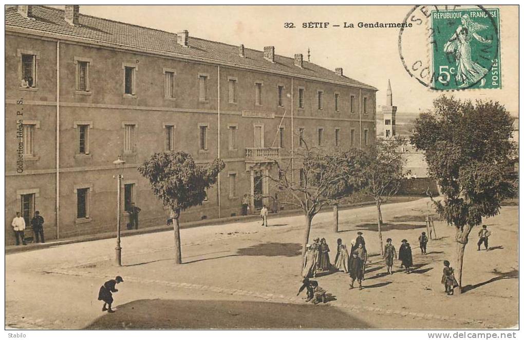 ALGERIE -SETIF - LA GENDARMERIE