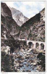 Environs  de  SETIF  (Constantine) - 6  -  Gorges  du  Chabet  El  Akra.  L'Oued-Agrioum.