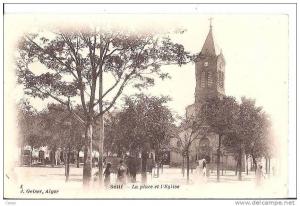 SÉTIF - La place et l'église.