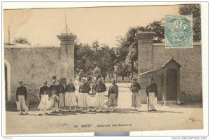 Setif - caserne quartier des zouaves - armée d´ Afrique - militaire